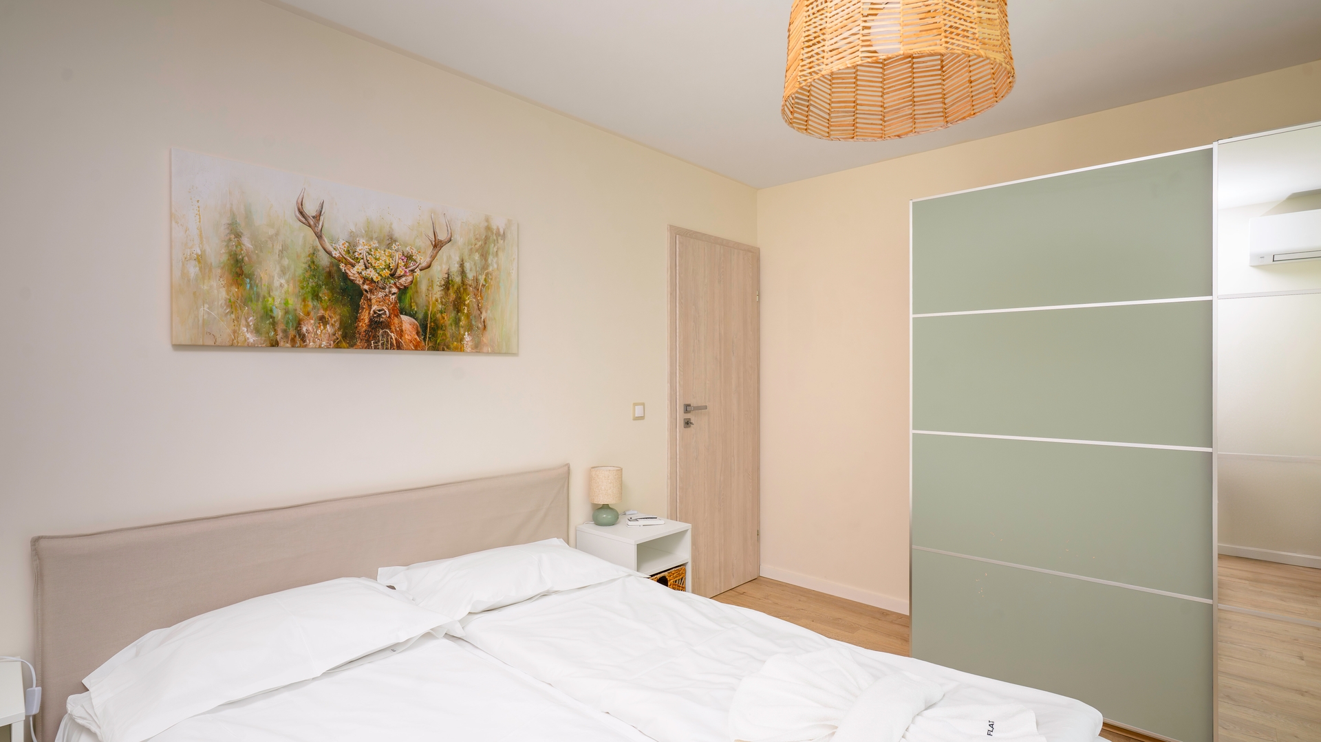 Cozy 1BD Apartment next to NDK 1 Flat Manager Booking