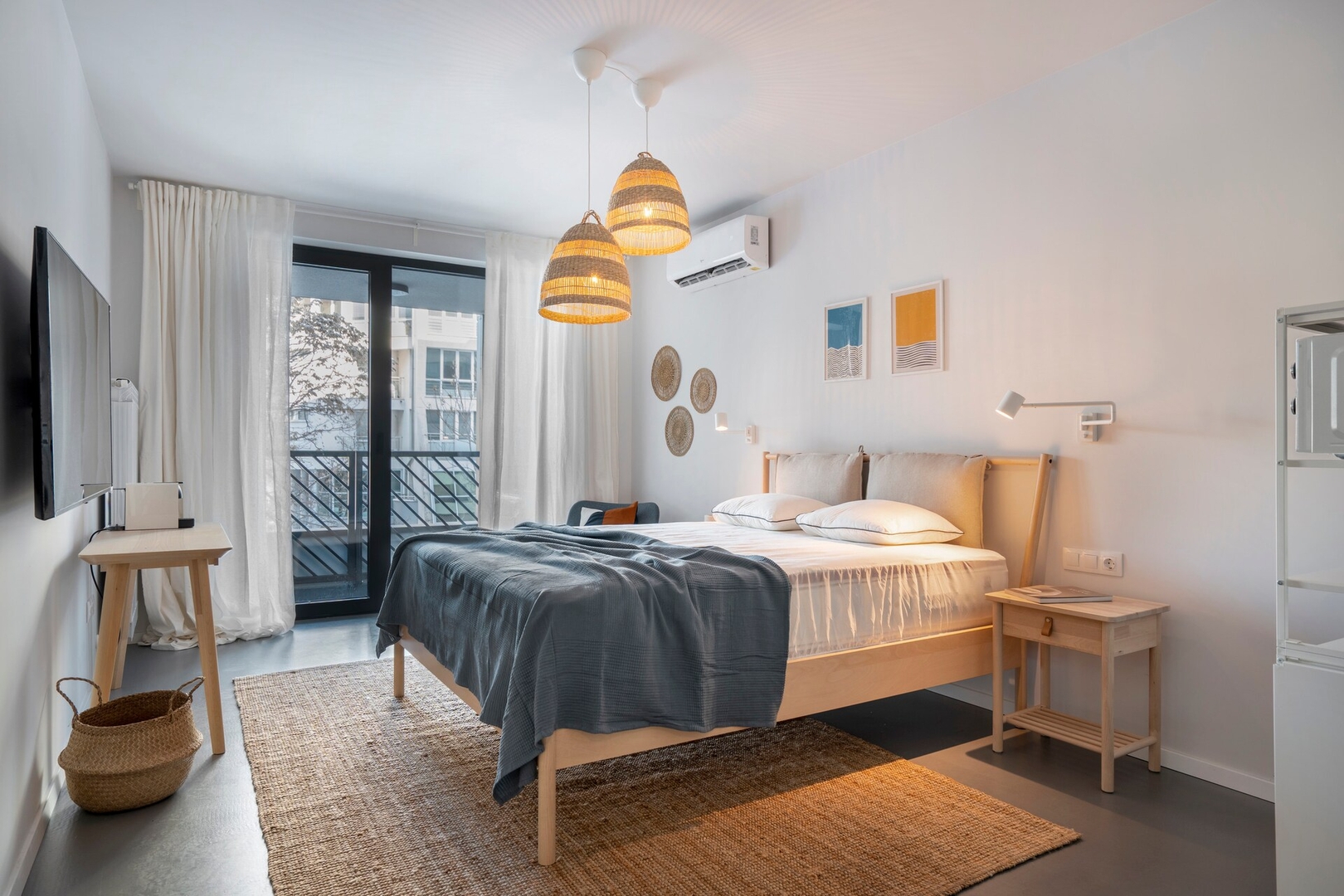 Aviva City Stay – Blue Note Studio 0 Flat Manager Booking