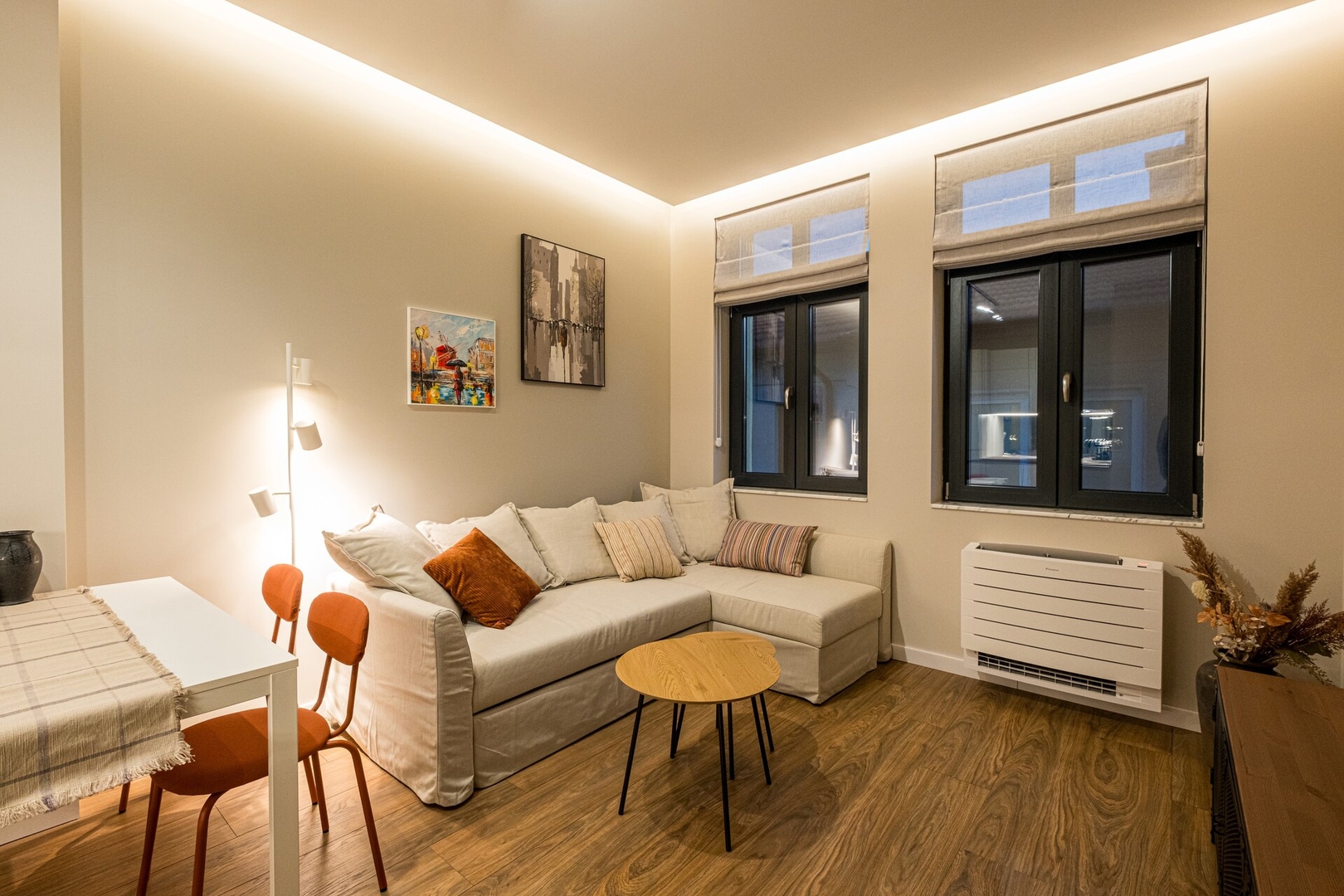 South 2.2 - Brand New Modern 1BD in Sofia Center 4 Flat Manager Booking