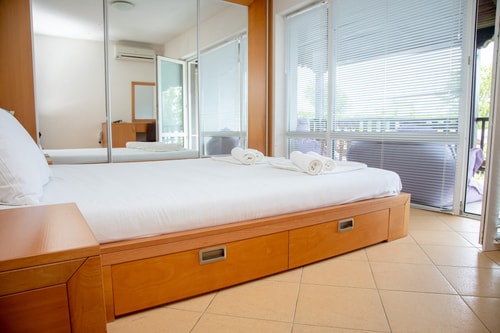 Villa Beni ~ 4-Bedroom Private House 30 Flat Manager Booking