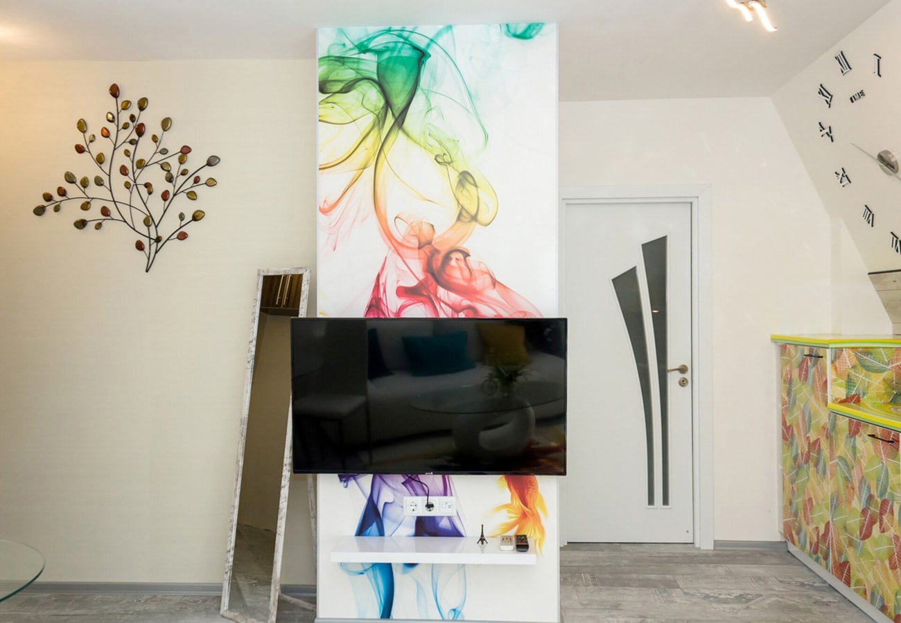 ACRYLIC & PASTEL Apartments 7 Flat Manager Booking