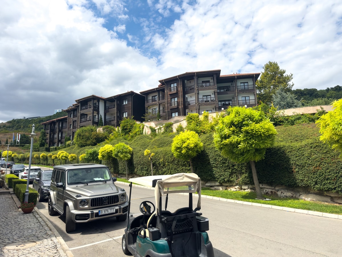 Thracian Cliffs Golf & Beach Resort - Private Home 23 Flat Manager Booking