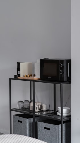 Aviva City Stay – Noir Studio 5 Flat Manager Booking