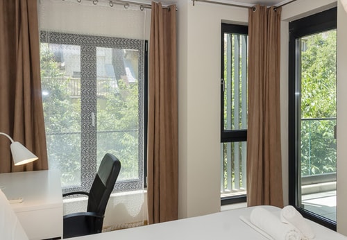 Primorki Park 1 BD Flat with Desk & Balcony 15 Flat Manager Booking