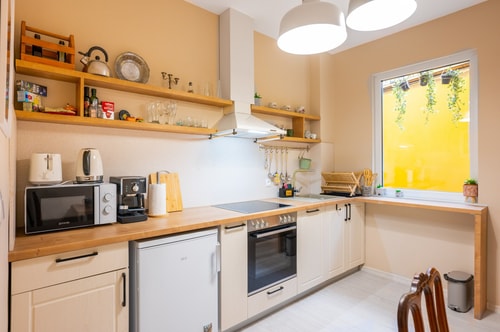 Central Stylish Suite & Studio with Shared Terrace 36 Flat Manager Booking