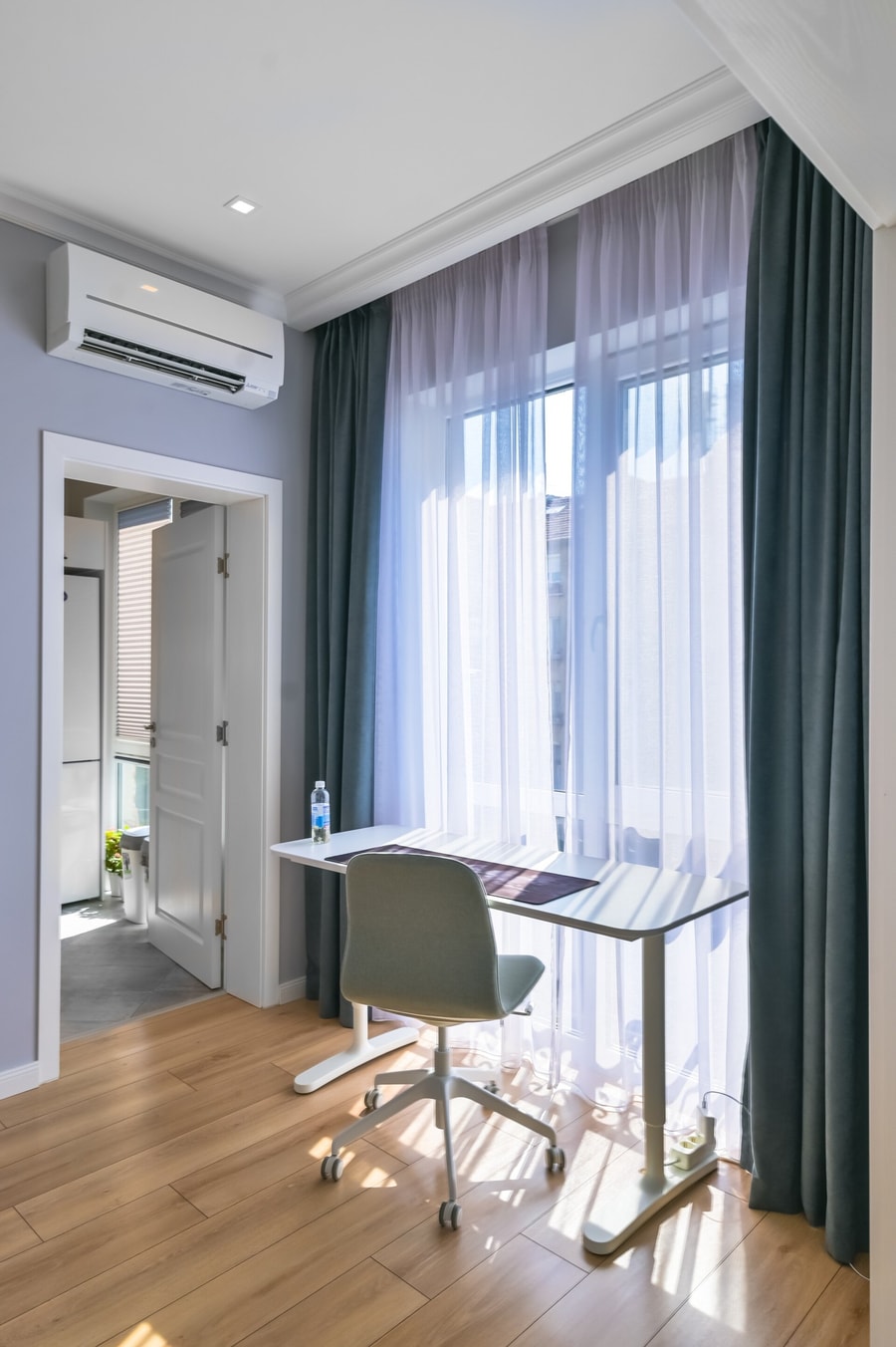 〰The Blue Apartment  1BD with Artistic Design 9 Flat Manager Booking
