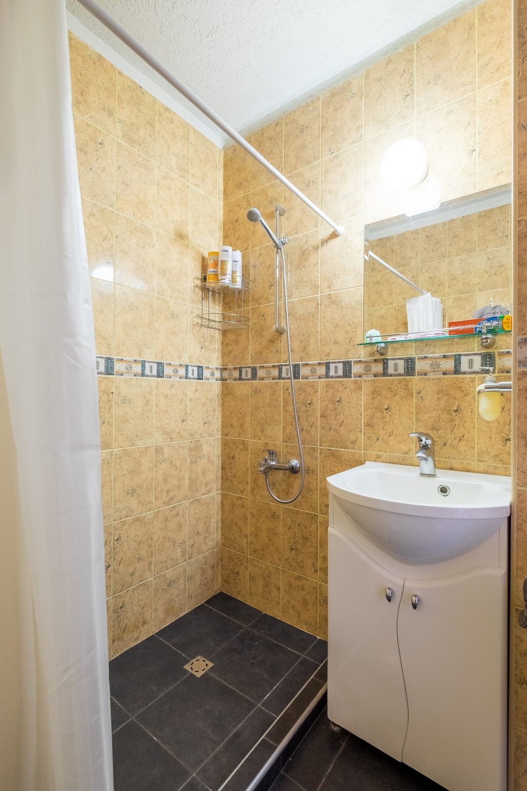 Beautiful Flat in Central Location 35 Flat Manager Booking