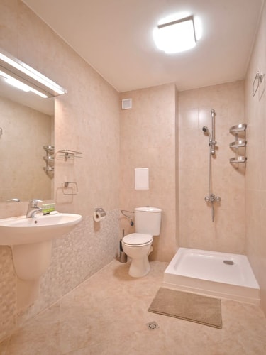 South Park, Vitosha View, 2-BDR, 2-BTHR Apartment 30 Flat Manager Booking