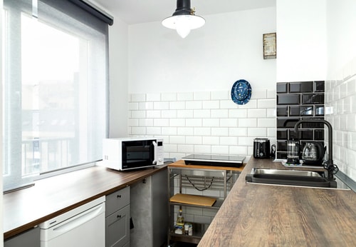 Urban & Cozy Escape - 1BR Flat near GrandMallVarna 9 Flat Manager Booking