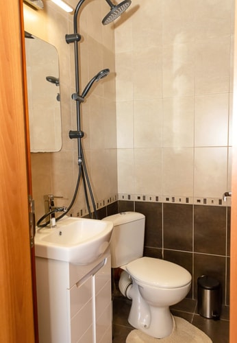 Spacious 3BD Flat with Large Terrace & Sea View 17 Flat Manager Booking