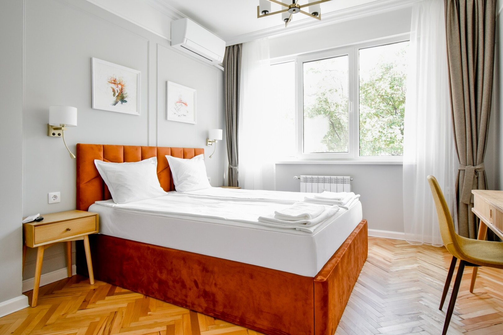 Stylish 2BD with Balcony & Desk near Vitosha Blvd 12 Flat Manager Booking