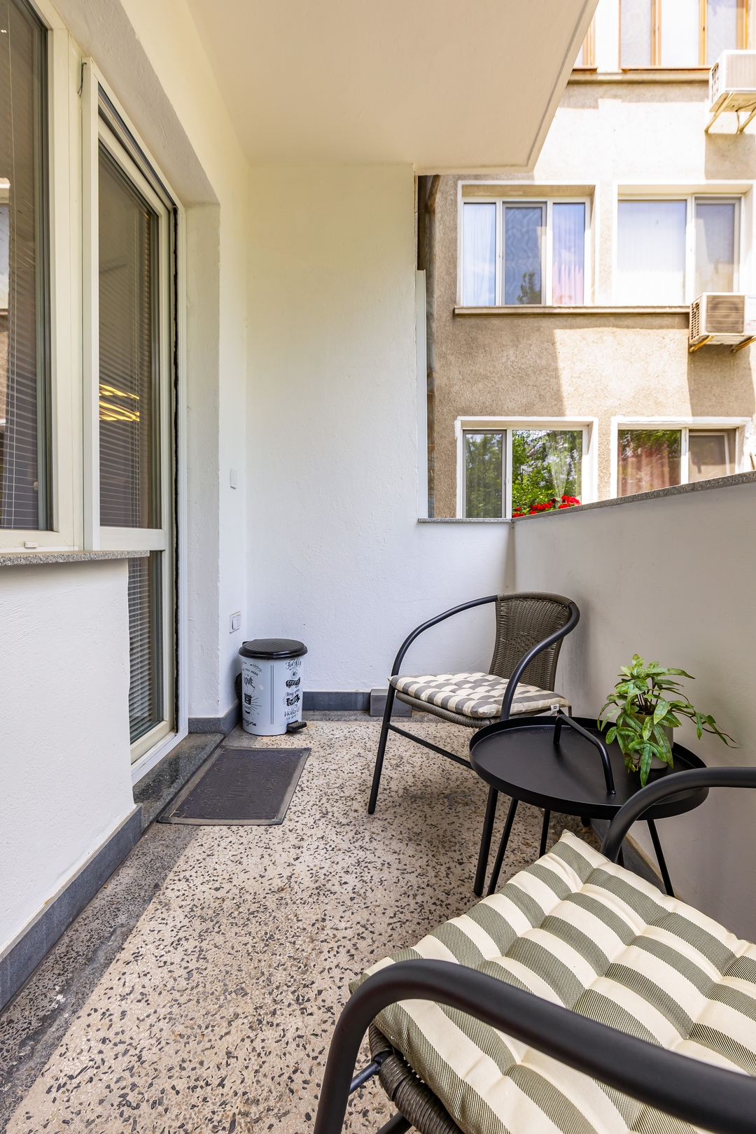 Spacious 2BD Apartment in Central Plovdiv 30 Flat Manager Booking
