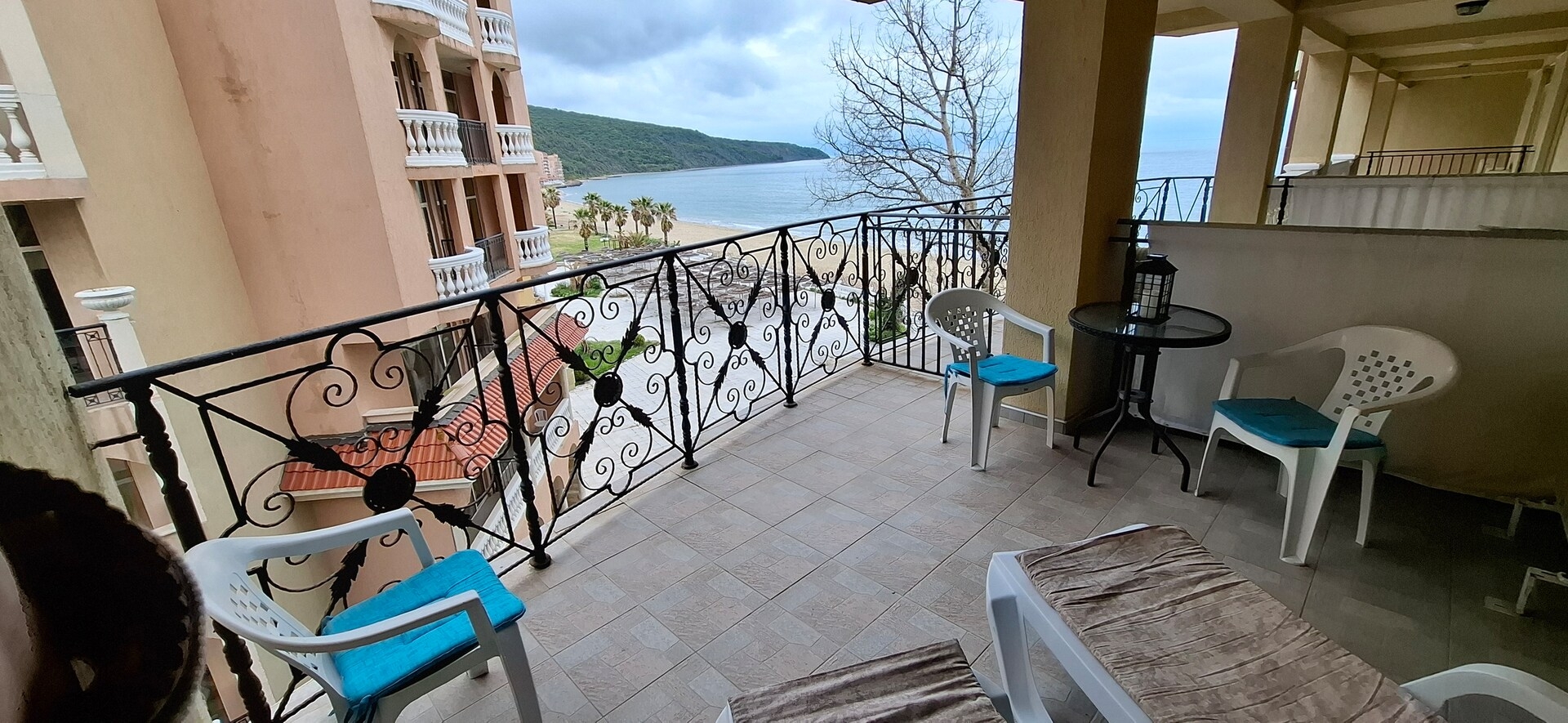 Stunning Sea View Studio in Elenite 4 Flat Manager Booking