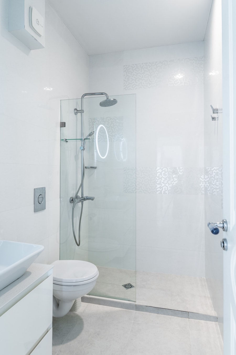 Vitosha Str 2BD White & Blue Apt 17 Flat Manager Booking