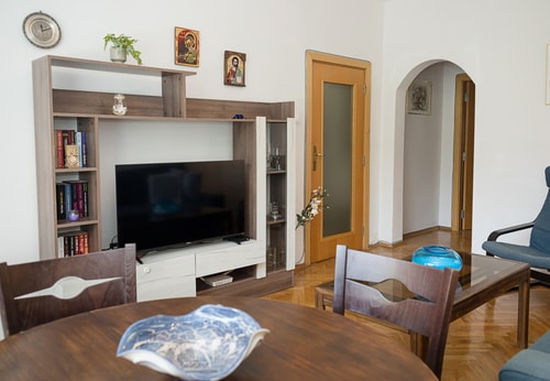 Sunny 2-Bedroom Flat near Sea Garden|Chayka, Varna 7 Flat Manager Booking