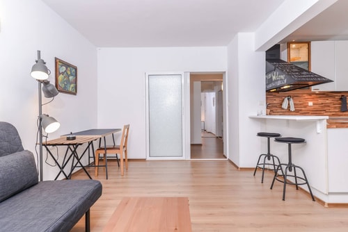 Eleganto - Central 2BD Stylish Apartment 9 Flat Manager Booking