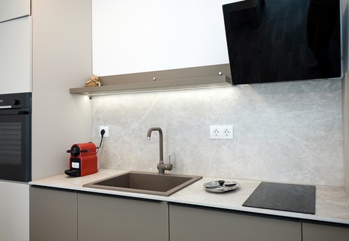 Chic One-Bedroom Getaway in Azur Deluxe Complex 9 Flat Manager Booking