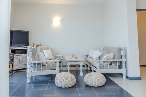 Lovely 3BD flat with PARKING and SEA VIEW 2 Flat Manager Booking