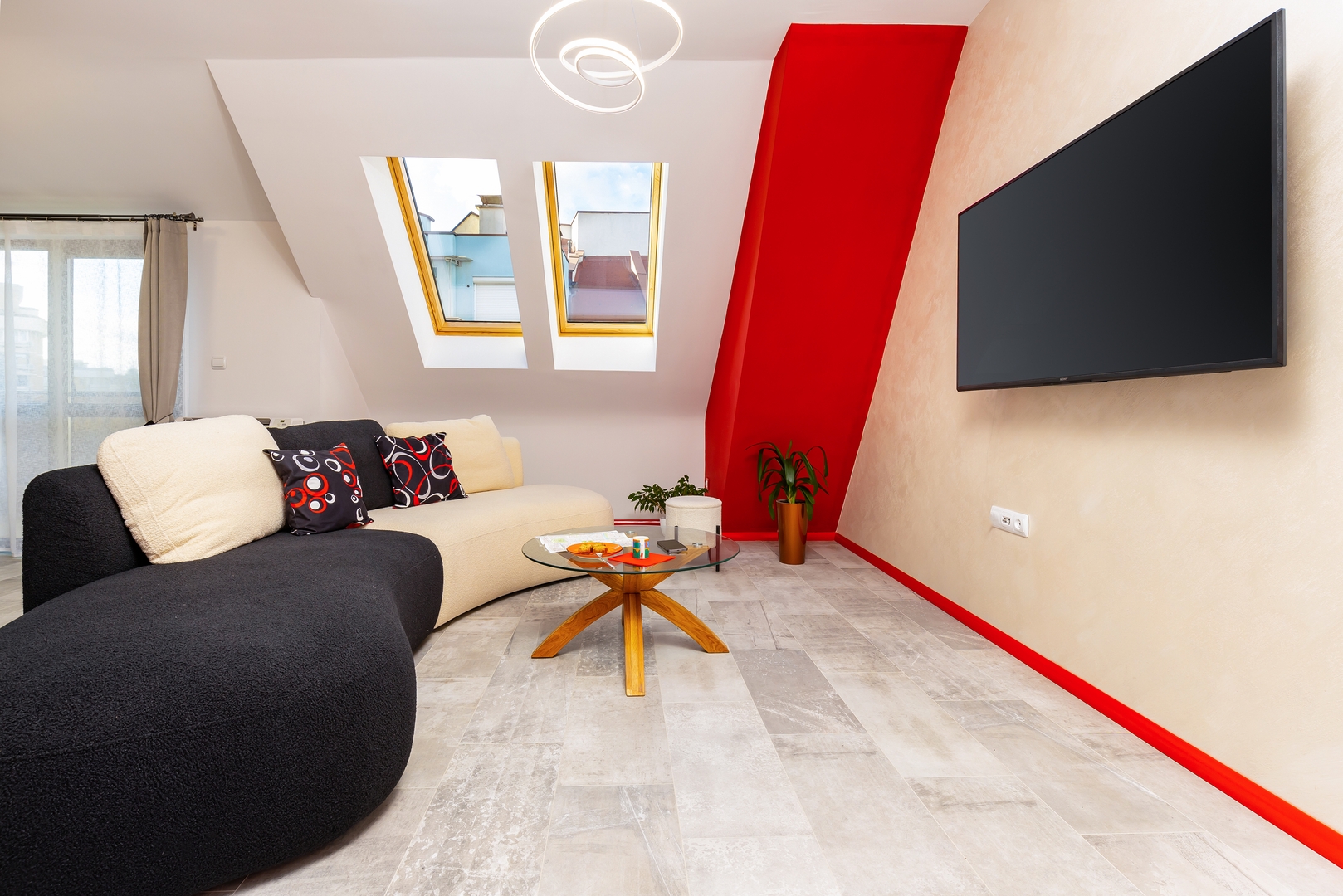 Plovdiv Urban Gem 2BD Apartment 7 Flat Manager Booking
