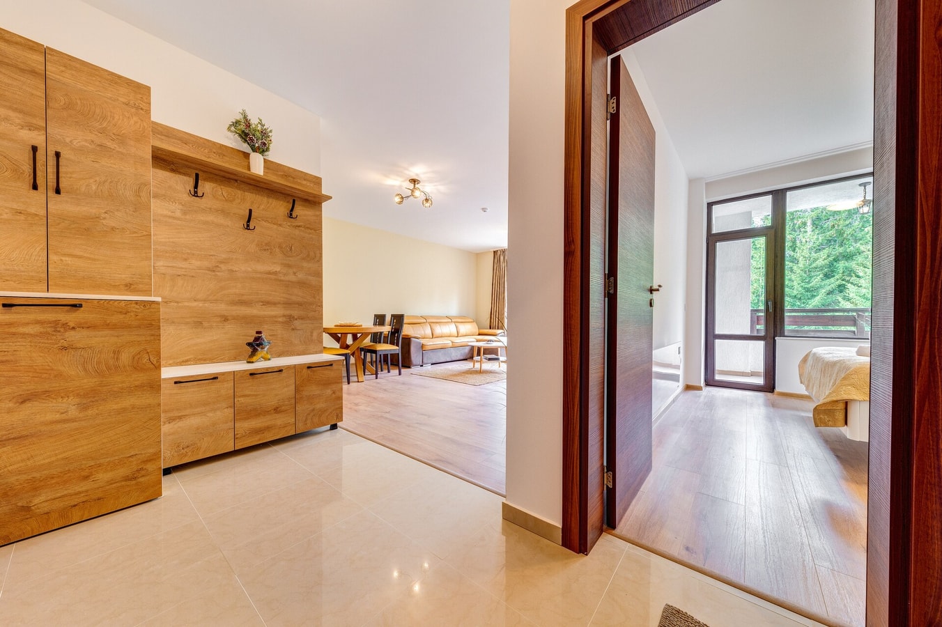 Forest Harmony 1BD with Balcony & Parking 12 Flat Manager Booking