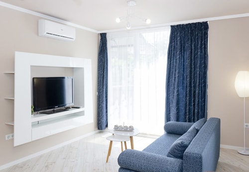 ~Sunny Blue ~ One-Bedroom Flat with Balcony 11 Flat Manager Booking