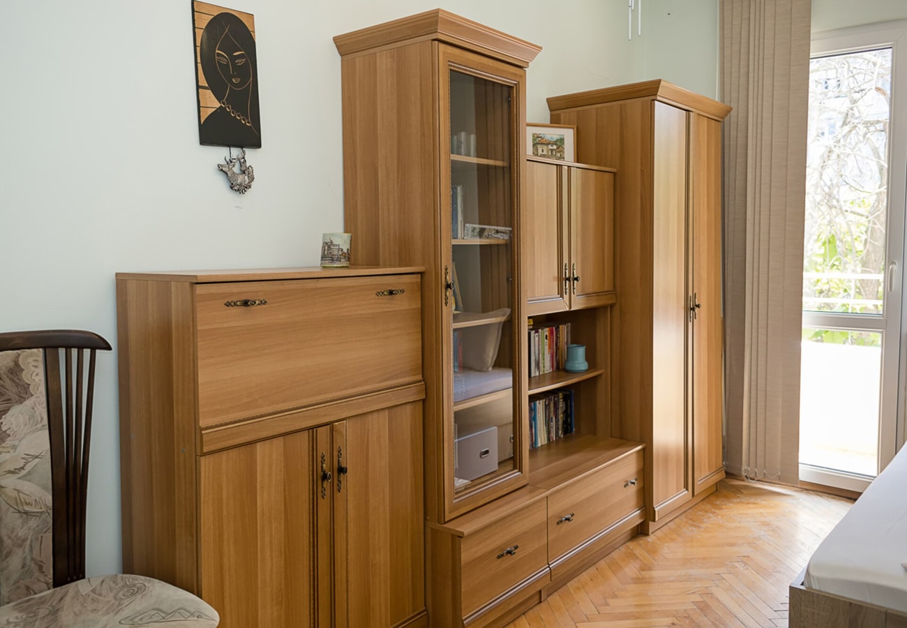 Sunny 2-Bedroom Flat near Sea Garden|Chayka, Varna 22 Flat Manager Booking