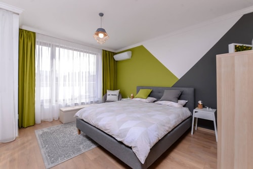 The Spot - fully equipped, central, modern studio 6 Flat Manager Booking