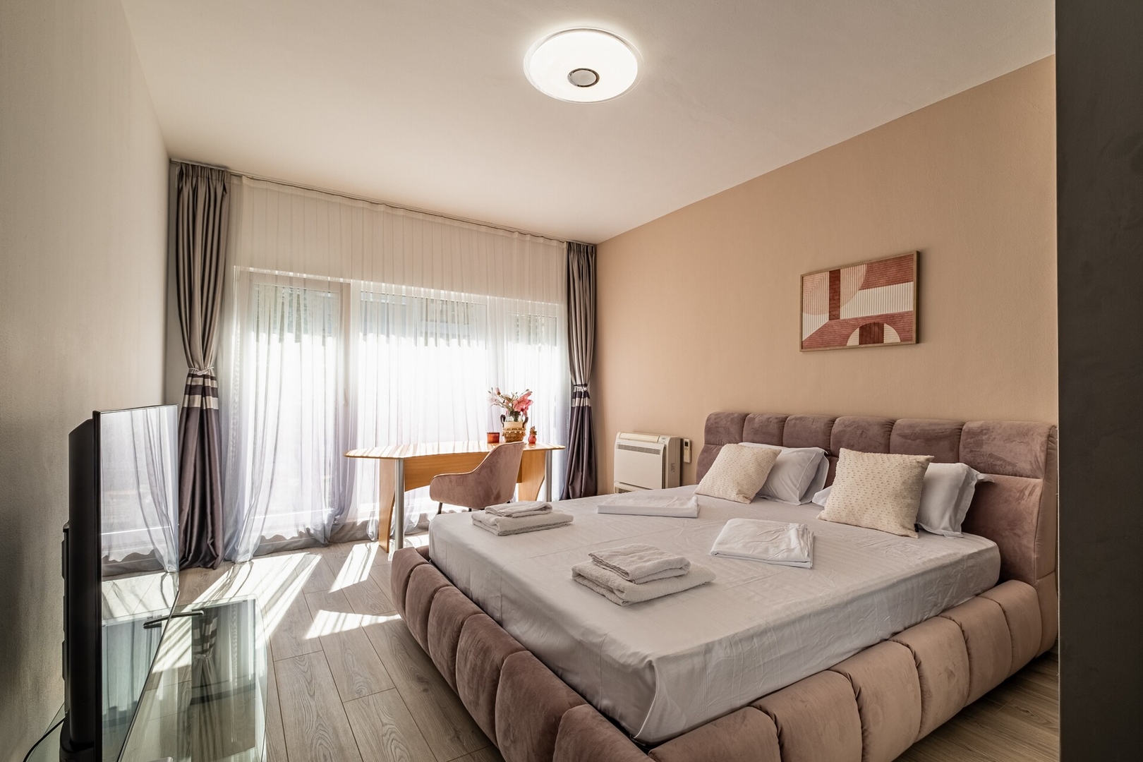 Black Sea Spacious 3BR Apartment 3 Flat Manager Booking
