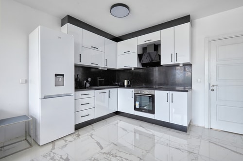 Sunny Seaside Retreat: 2BD Apartment in Nesebar 11 Flat Manager Booking