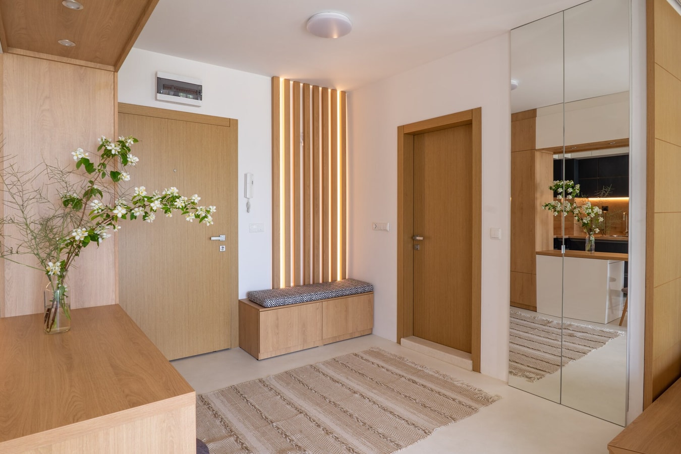 Smartly Designed Flat with Balcony & Parking 26 Flat Manager Booking