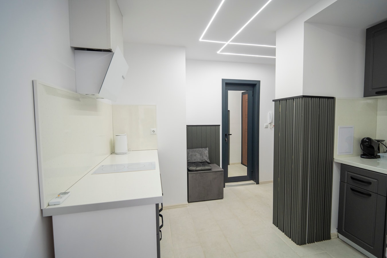 Modern Seaview Central Apartment in Sarafovo 9 Flat Manager Booking