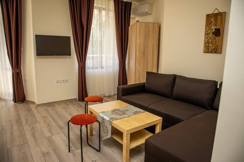 By Camping Gradina ~ Large Studio №8 9 Flataway