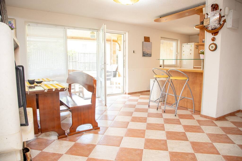 Villa Beni ~ 4-Bedroom Private House Flataway