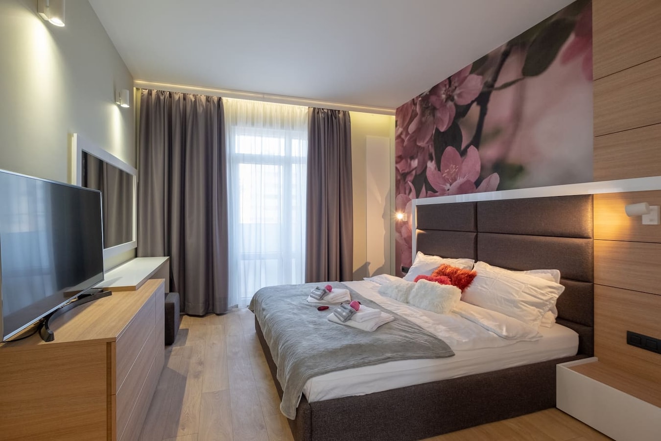 Vitosha Blvd  Magnificent 2BD Lux Suite
