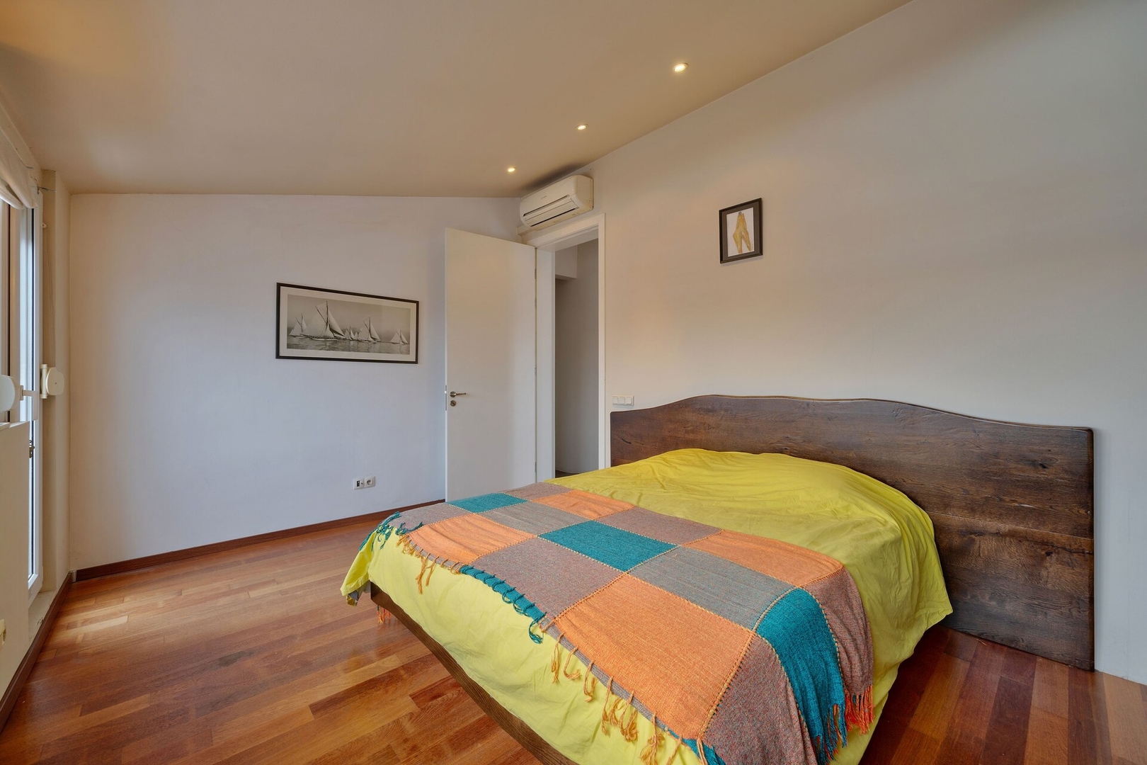 Sofia center best view 12 Flat Manager Booking
