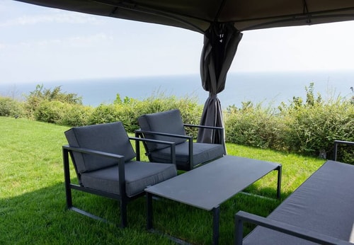 Luxury 4-bedroom Villa in Black Sea Rama Resort 66 Flataway