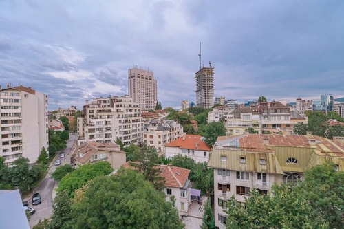 Stylish One-bedroom Flat with Amazing City View 17 Flataway