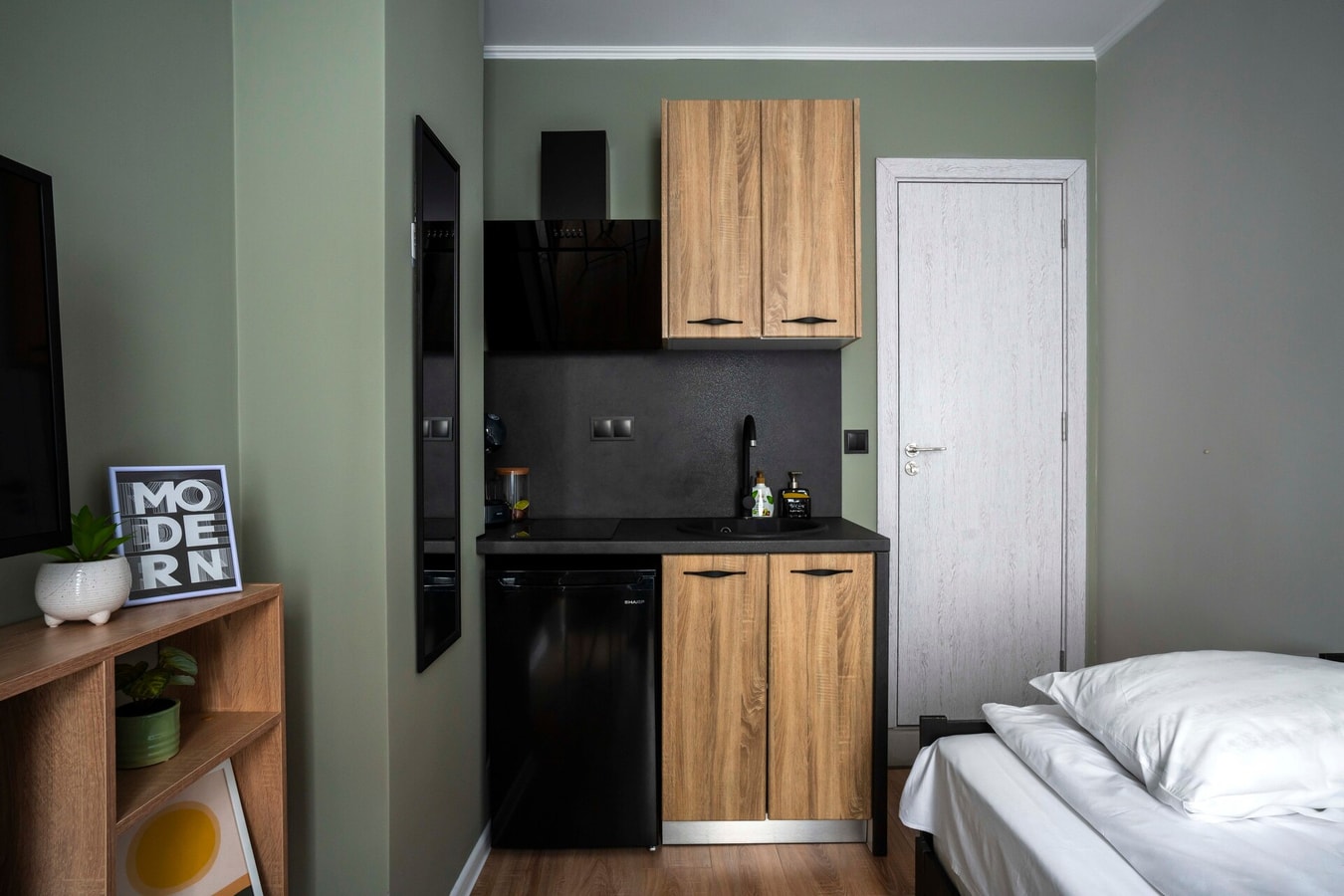 Tom Thumb & Thumbelina - 2 Private Rooms in Center 7 Flat Manager Booking