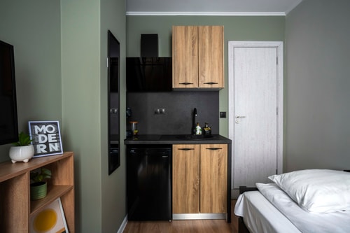Thumbelina ~ Private Room in city Center 7 Flat Manager Booking