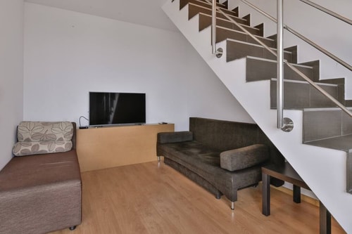 One-Bedroom Maisonette with Spacious Terrace 24 Flataway