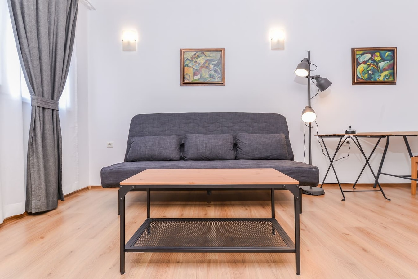 Eleganto - Central 2BD Stylish Apartment 10 Flat Manager Booking