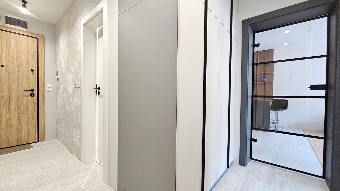 Bright Urban Stay with Parking 12 Flat Manager Booking