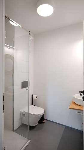 Aviva City Stay – Blue Note Studio 12 Flat Manager Booking