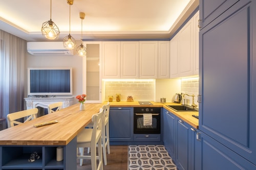 Designer & Cozy 2BD Flat In the city center 6 Flat Manager Booking