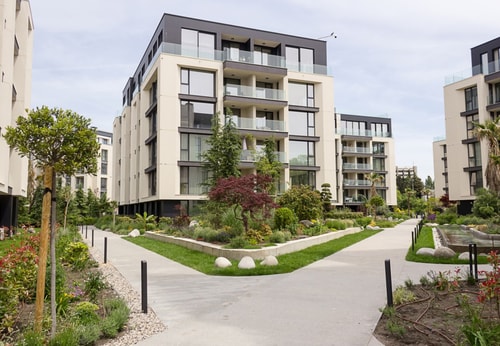 Azur Delux ~ 1BD Flat with Parking & Pool 3 Flat Manager Booking