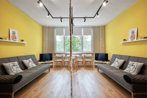 LAZUR ~ 2BD Flat next to the Sea Garden 4 Flat Manager Booking