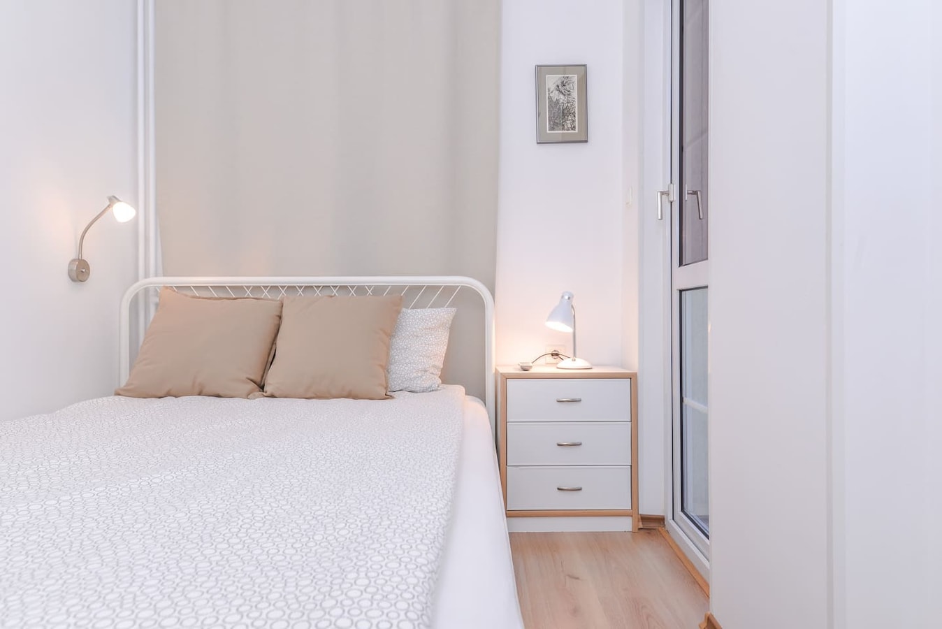 Eleganto - Central 2BD Stylish Apartment 2 Flat Manager Booking