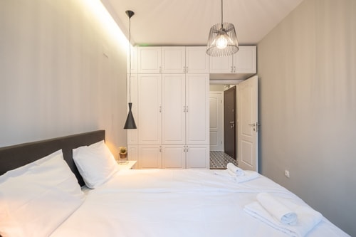 Designer & Cozy 2BD Flat In the city center 24 Flat Manager Booking