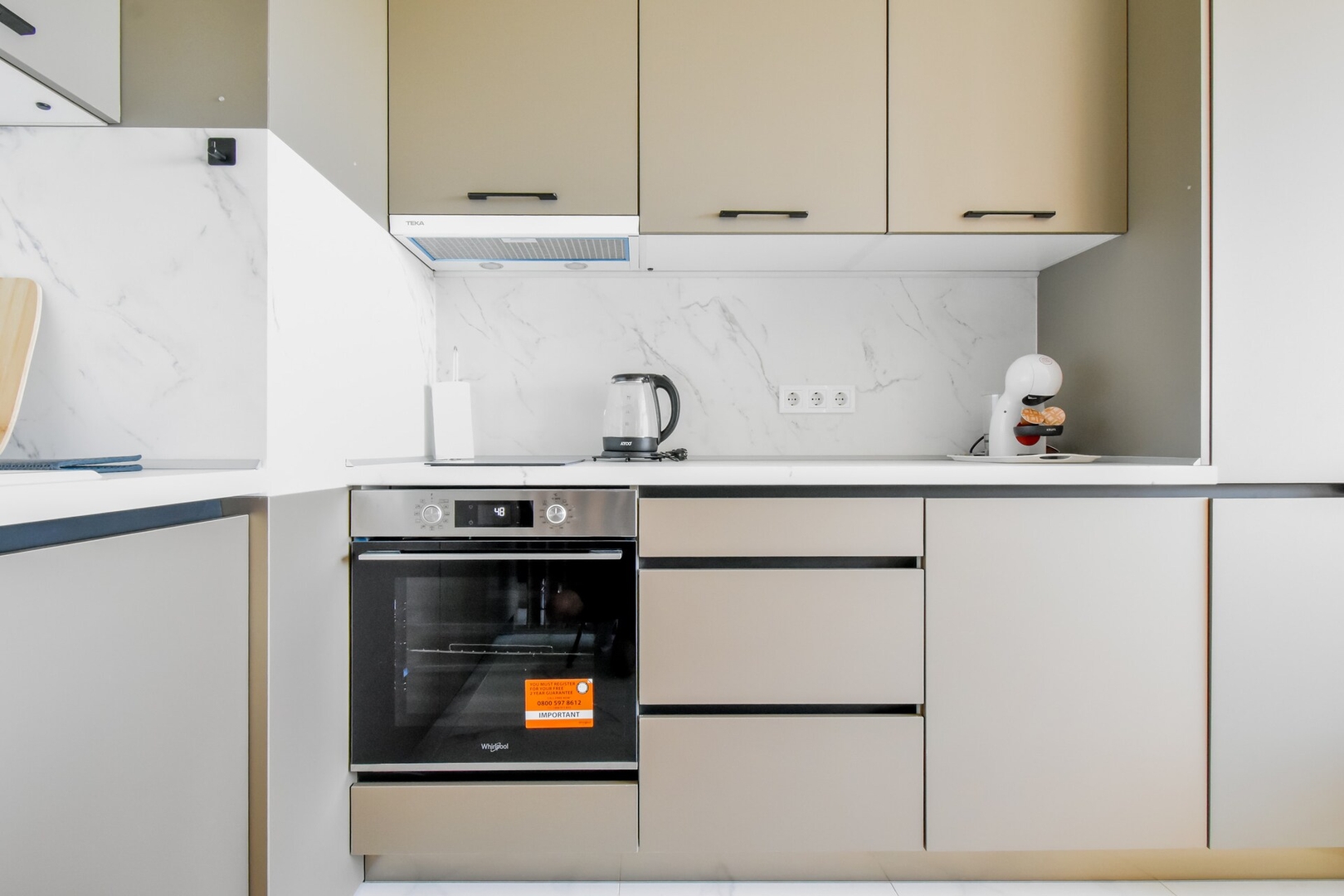 Modern 1BD Near Paradise Center & Vitosha Metro 4 Flat Manager Booking