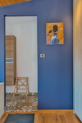 Designer One-bedroom Maisonette with Best Location 20 Flataway
